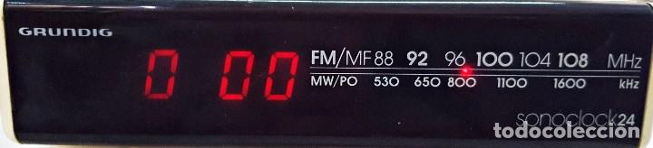 Radios antiguas: Radio reloj GRUNDIG SONOCLOK 24 - Foto 2