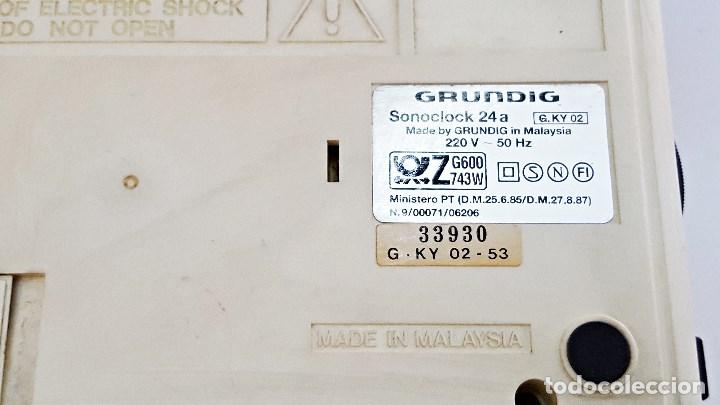 Radios antiguas: Radio reloj GRUNDIG SONOCLOK 24 - Foto 6