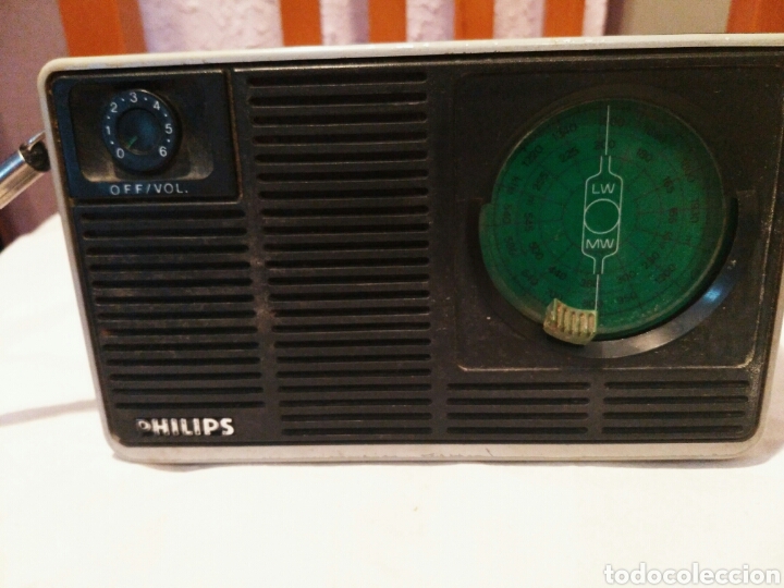 Radios antiguas: RADIO TRANSISTOR PHILIPS, A&Ntilde;OS 60 o 70 - Foto 3