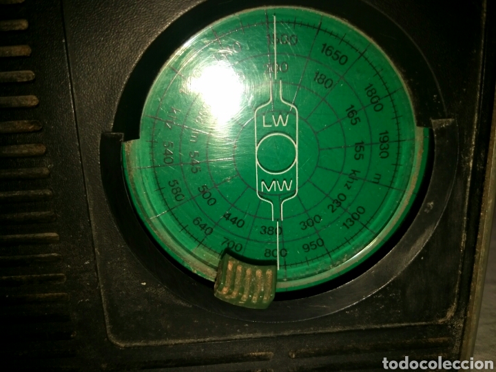 Radios antiguas: RADIO TRANSISTOR PHILIPS, A&Ntilde;OS 60 o 70 - Foto 4