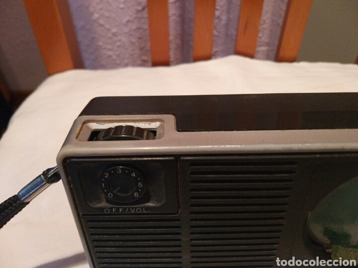 Radios antiguas: RADIO TRANSISTOR PHILIPS, A&Ntilde;OS 60 o 70 - Foto 5
