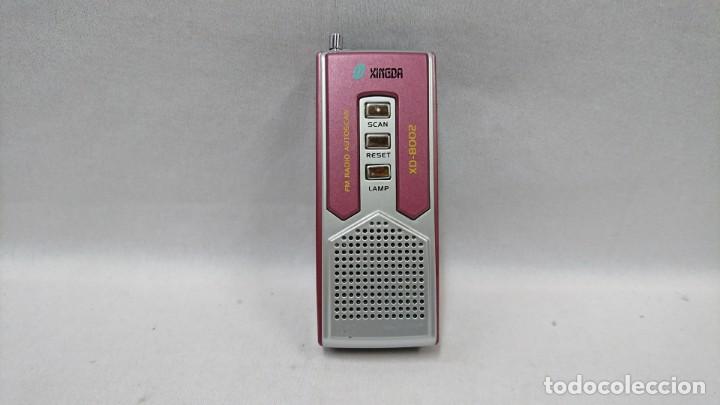 Radios antiguas: RADIO TRANSISTOR XINEDA FORMA DE TEL&Eacute;FONO - Foto 1