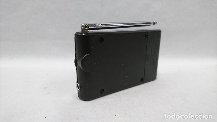 Radios antiguas: RADIO TRANSISTOR HUASHENG 8188 - Foto 2