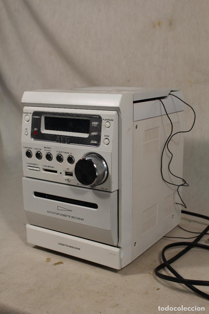 Radios antiguas: AEG MC 4409 CD/MP3 microcadena sin altavoces - Foto 3