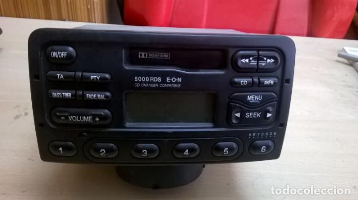 Radios antiguas: Radio caset Ford - Foto 1