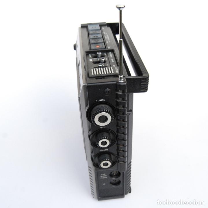Radios antiguas: RADIO CASETTE PHILIPS 070 RADIORECORDER - Foto 3