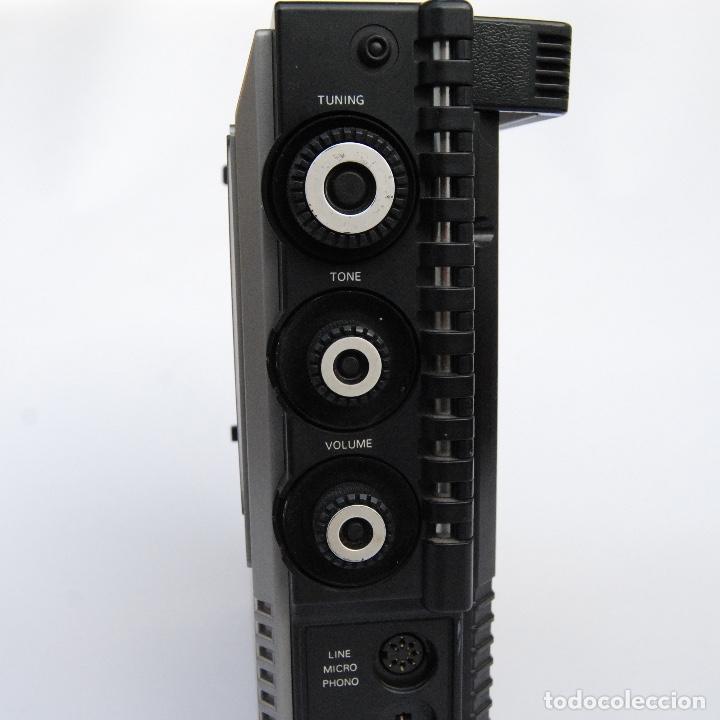 Radios antiguas: RADIO CASETTE PHILIPS 070 RADIORECORDER - Foto 4