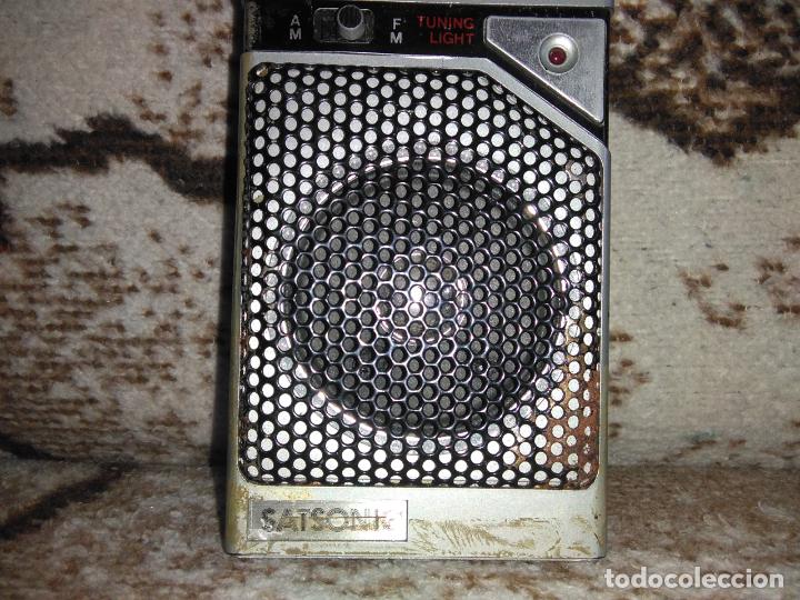 Radios antiguas: TRANSISTOR RADIO SATSONIC vintage - Foto 5