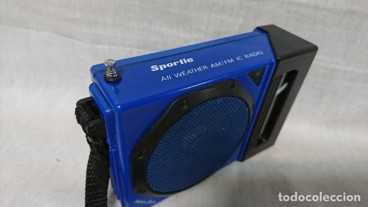 Radios antiguas: RADIO TRANSISTOR SPORTIC ALL WEATHER - Foto 6