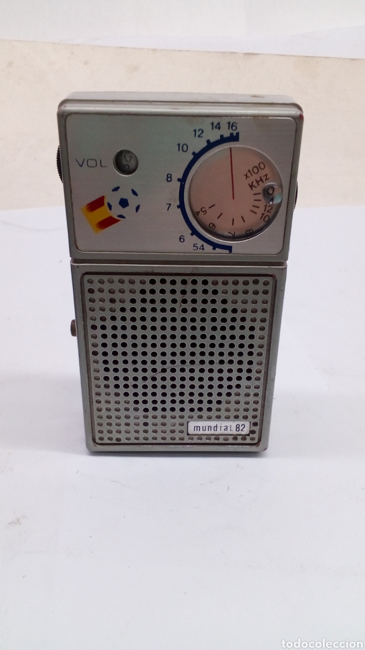 Radios antiguas: Radi&oacute; espa&ntilde;a 82 en funcionamiento - Foto 2