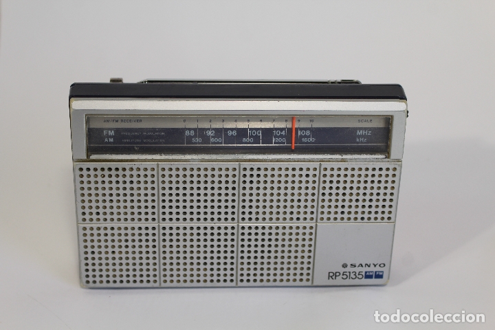 Radios antiguas: radio transistor sanyo rp5135 - Foto 3