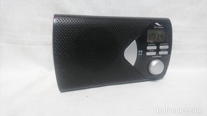 Radios antiguas: RADIO TRANSISTOR CON RELOJ Y ALARMA, SYTECH SY-1647N - Foto 1