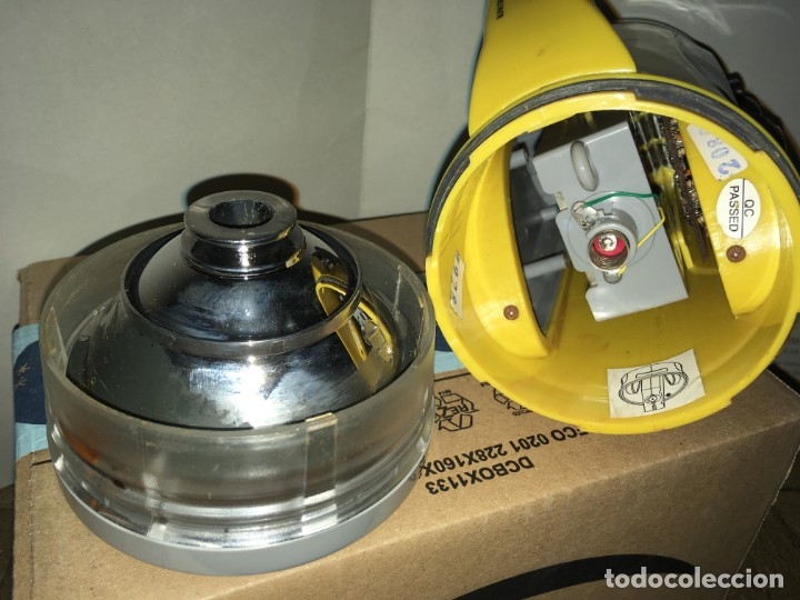 Radios antiguas: Linterna multiuso con radio. - Foto 5