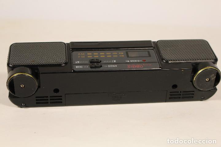 Radios antiguas: radio transistor mw ukw stereo model 7094 - Foto 7