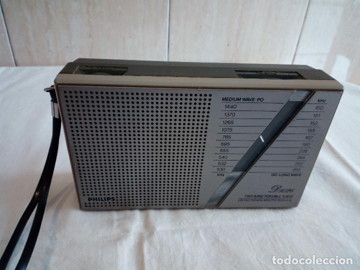 Radios antiguas: 10-ANTIGUA RADIO PHILIPS D1026, funciona. - Foto 5