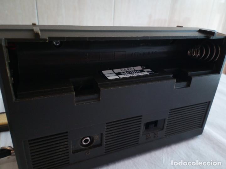 Radios antiguas: 10-ANTIGUA RADIO PHILIPS D1026, funciona. - Foto 9