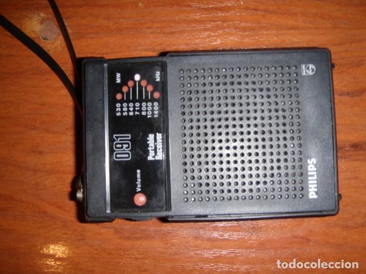Radios antiguas: RADIO TRANSISTOR PHILIPS 091 FUNCIONA MUY BIEN - Foto 2