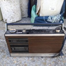 Radios antiguas: RADIO CASSETTE GRUNDIG C 3000 AUTOMATIC - FUNCIONANDO A 220 V - MEDIDA 33 X 20 X 8 CM.. Lote 195660806
