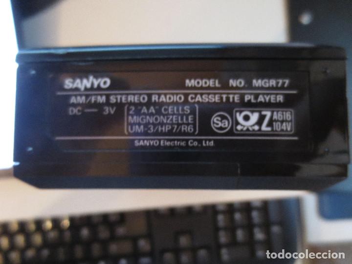 Radios antiguas: radio cassette. walkman.sanyo - Foto 4