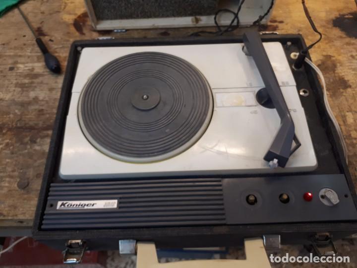 Radios antiguas: Tocadiscos Koniger Junior - Foto 13