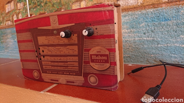Radios antiguas: Radio Mahou de cartón vintage. - Foto 6 - 202075648