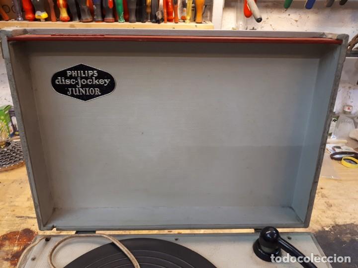 Radios antiguas: Tocadiscos Philips Disc Jockey Junior - Foto 11