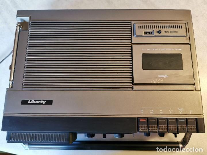 Radios antiguas: RADIO CASSETE TV LIBERTY FUNCIONANDO - Foto 5