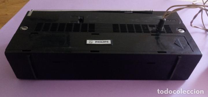 Radios antiguas: AM FM 10 TRANSISTOR PHILIPS - FUNCIONA - Foto 7