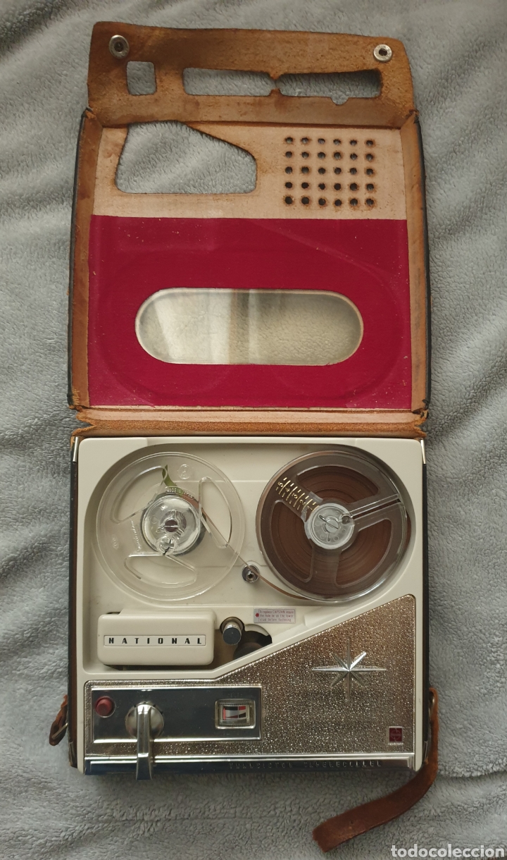 Radios antiguas: Antiguo transistor Panasonic National Taperecorder - Foto 1