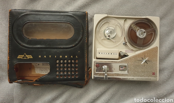 Radios antiguas: Antiguo transistor Panasonic National Taperecorder - Foto 2