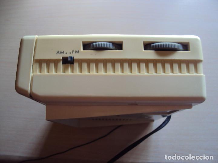 Radios antiguas: RADIO DESPERTADOR MUY ANTIGUO - Foto 3