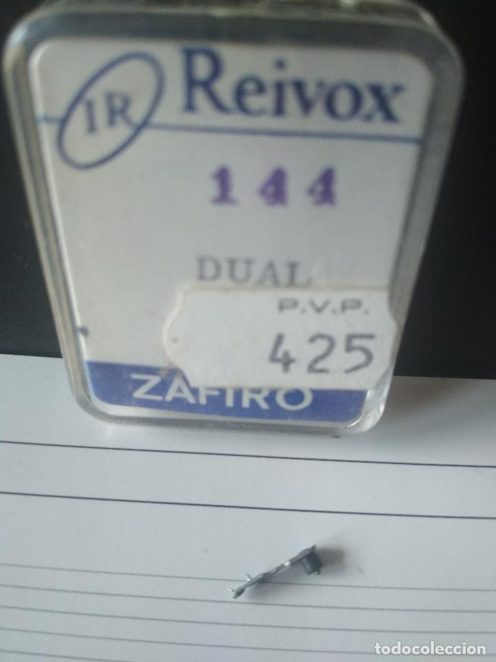 Radios antiguas: AGUJAS TOCADISCOS DUAL IR REIVOX REF 144 SIN USO - Foto 1