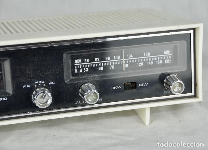 Radios antiguas: Radio despertador Skyton RD500 - Foto 3