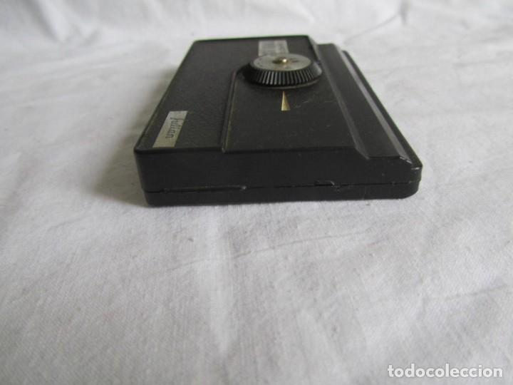 Radios antiguas: Curiosa radio en forma de cassette - Foto 4