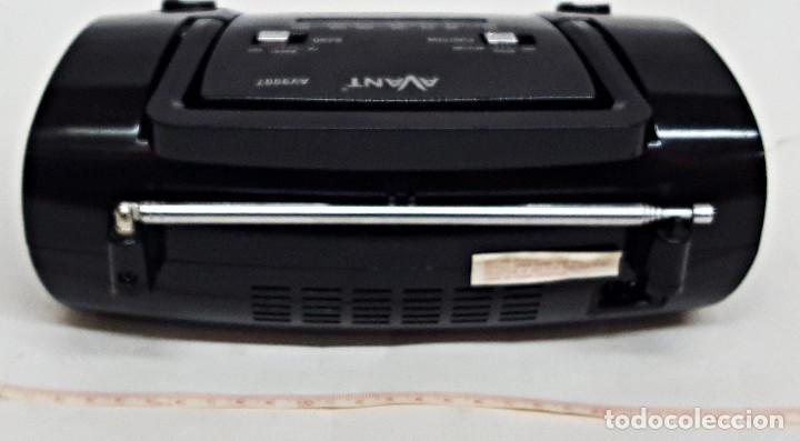 Radios antiguas: Radio con USB/SD AVANT AV-9007. - Foto 2