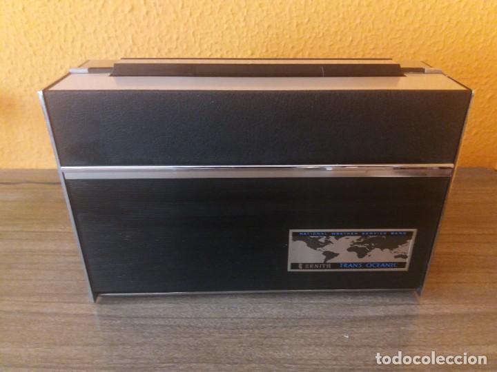 Radios antiguas: RADIO ZENITH TRANSOCEANIC ROYAL D7000Y - Foto 1