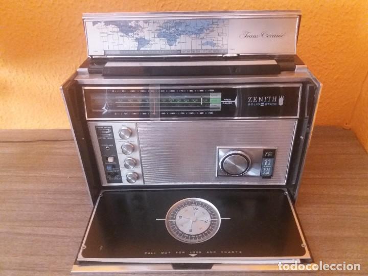 Radios antiguas: RADIO ZENITH TRANSOCEANIC ROYAL D7000Y - Foto 4