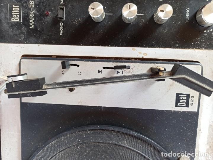 Radios antiguas: Radio - tocadiscos port&aacute;til Bettor, modelo Mark 267 - Foto 22