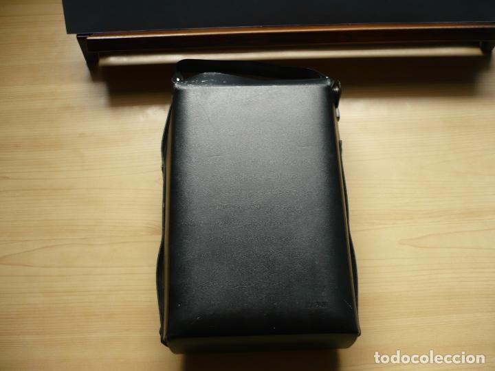 Radios antiguas: Grabador Sanyo con dos micr&oacute;fonos. - Foto 13