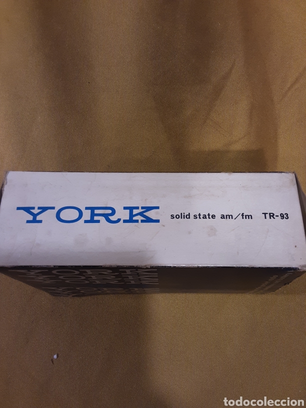 Radios antiguas: Radio/Transistor York Solid State am/fm TR-93 - Foto 5