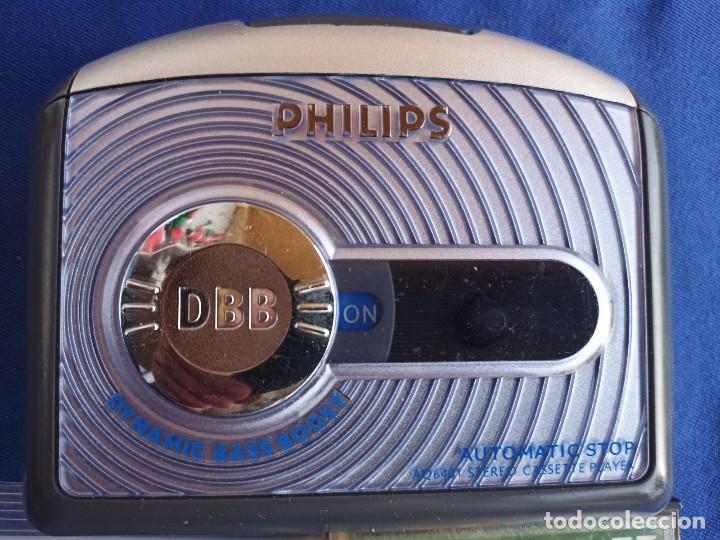 Radios antiguas: WALKMAN PHILIPS AQ6401CASSETTE PLAYER DBB con una cassette,24 Exitos - Foto 6