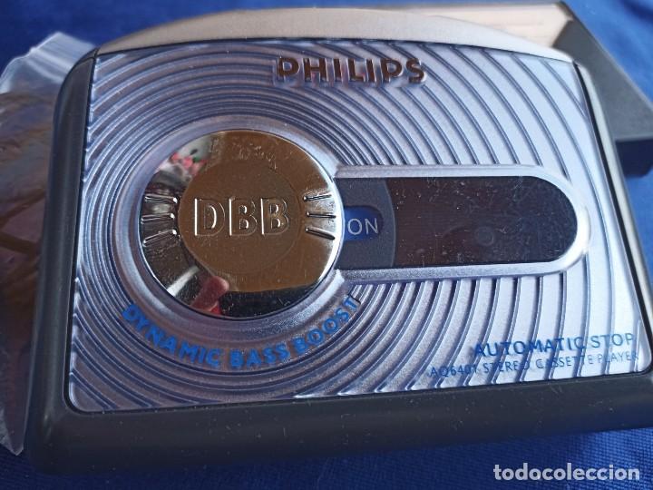 Radios antiguas: WALKMAN PHILIPS AQ6401CASSETTE PLAYER DBB con una cassette,24 Exitos - Foto 10