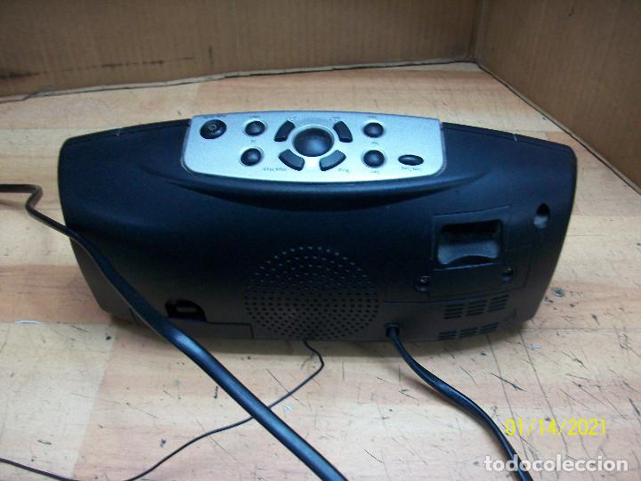 Radios antiguas: RADIO DESPERTADOR UNIMADE-FUNCIONA - Foto 4