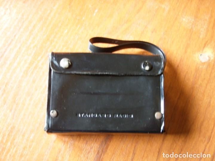 Radios antiguas: RADIO TRANSISTOR STANDARD SR-F408 SRF408 CON FUNDA FUNCIONANDO - Foto 6