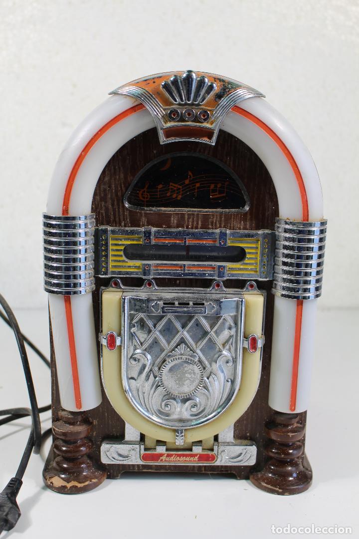 Radios antiguas: radiocassette retro audiosound - Foto 1