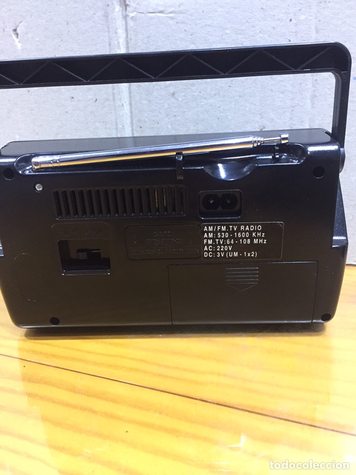 Radios antiguas: Radio sonia SR-2168 - Foto 2