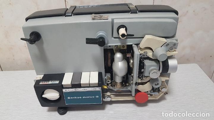 Radios antiguas: PROYECTOR SUPER 8 - SANKYO DUALUX-8 - Foto 7