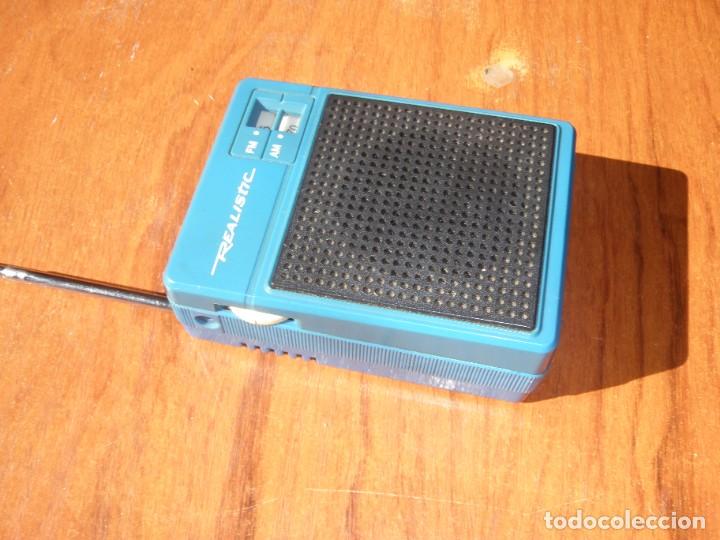 Radios antiguas: RADIO TRANSISTOR REALISTIC MODELO 12-721 FUNCIONANDO - Foto 4