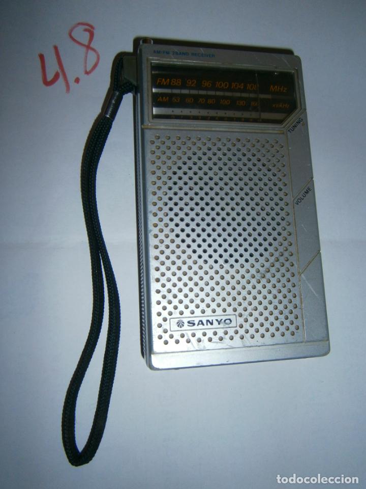 Radios antiguas: ANTIGUA RADIO TRANSISTOR SANYO - Foto 2