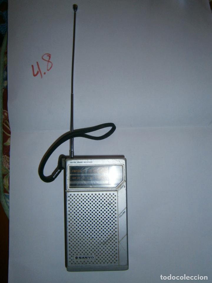 Radios antiguas: ANTIGUA RADIO TRANSISTOR SANYO - Foto 1